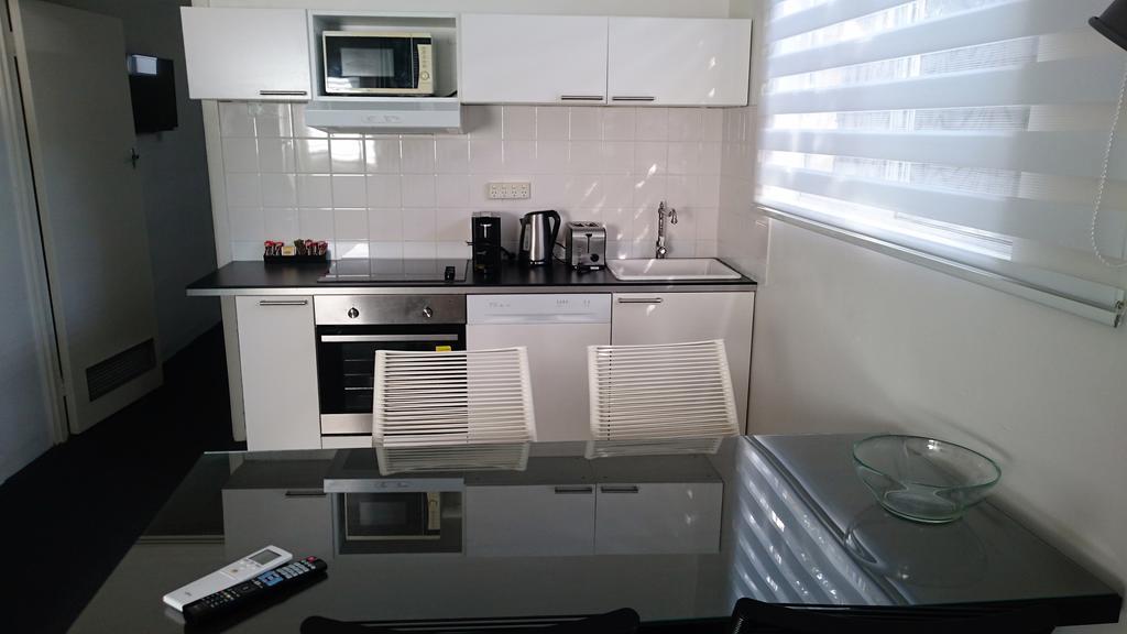 Siesta Central Apartments เซล ภายนอก รูปภาพ